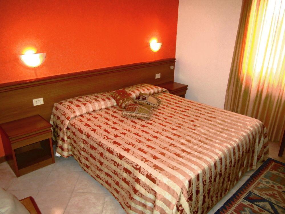 Albergo La Veranda Tavarone Ngoại thất bức ảnh
