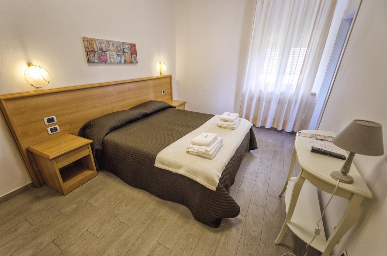 Albergo La Veranda Tavarone Ngoại thất bức ảnh
